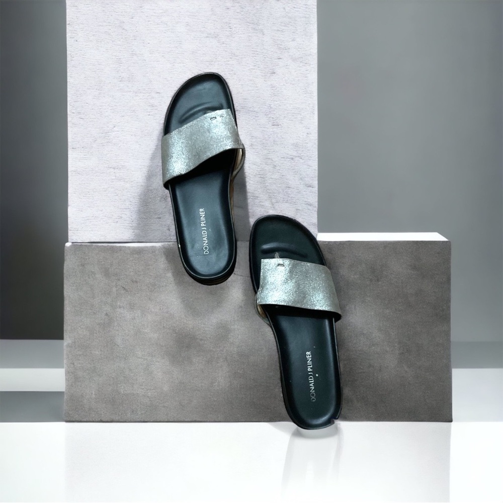 Donald J Pliner  👡